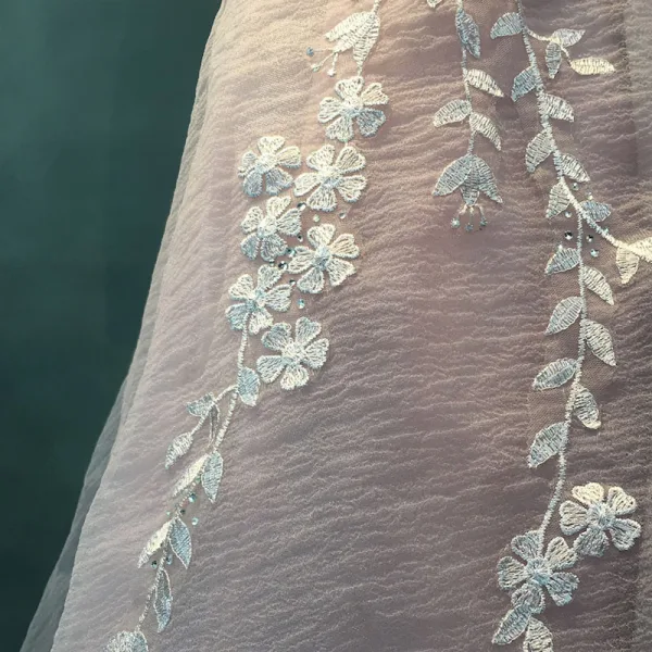 Chic / Beautiful Blushing Pink Prom Dresses 2018 Ball Gown Appliques Lace Handmade Beading Crystal Sequins Scoop Neck 3/4 Sleeve Sweep Train Formal Dresses