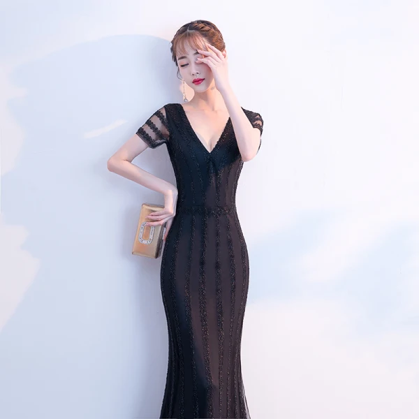 Amazing / Unique Black Floor-Length / Long Evening Dresses  2018 Trumpet / Mermaid Lace Tulle V-Neck Formal Dresses