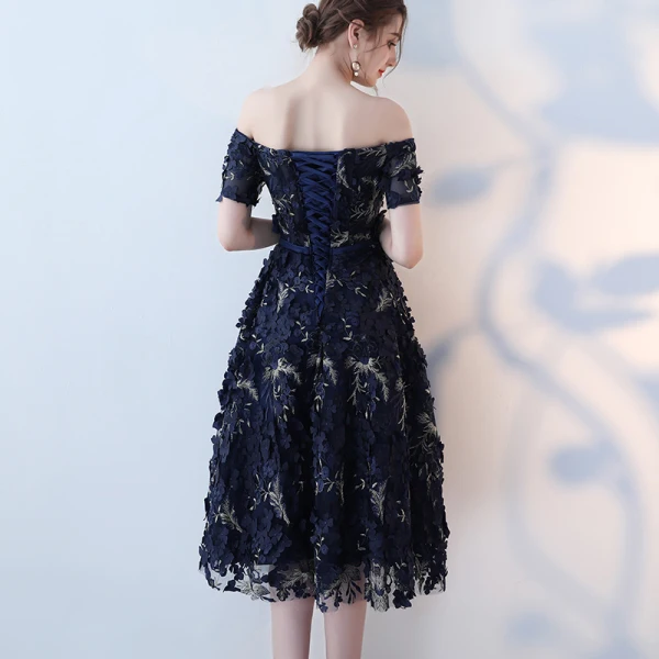 Chic / Beautiful Royal Blue Graduation Dresses 2017 Strapless Lace Appliques Backless Strappy Homecoming A-Line / Princess Party Dresses