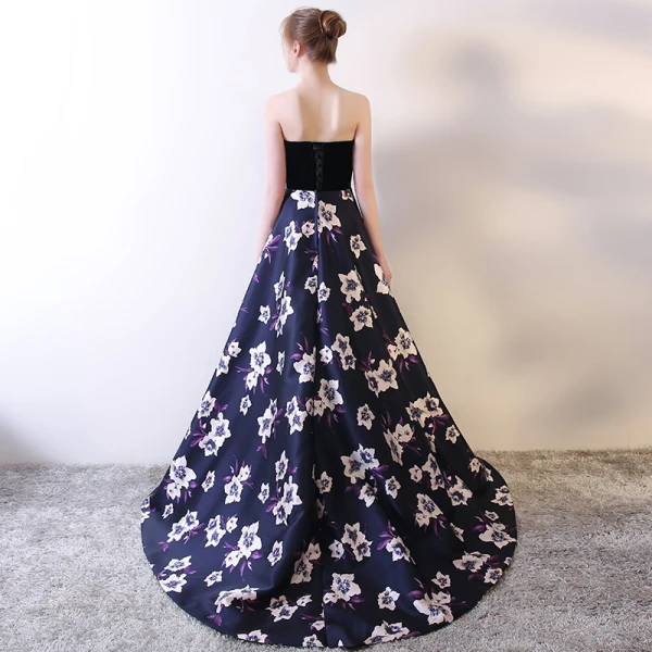 Blomsterfe Purple Selskapskjoler 2017 Prinsesse Charmeuse Spenne Printing Strapless Aften Formelle Kjoler