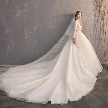 Classic Elegant White Ball Gown Wedding Dresses 2019 Lace Tulle V Neck 3 4 Sleeve Appliques Backless Embroidered Cathedral Train Church Wedding