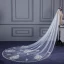 Fantastiske / Unike Hvit Bryllup Cathedral Train Appliques Blonder Tyll Brudeslør 2018