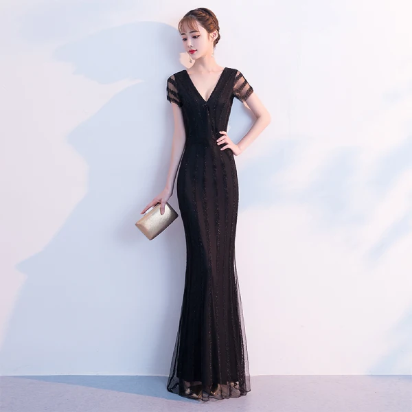 Amazing / Unique Black Floor-Length / Long Evening Dresses  2018 Trumpet / Mermaid Lace Tulle V-Neck Formal Dresses