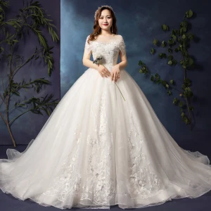 Luksus Hvit Pluss Størrelse Brudekjoler 2019 Prinsesse U Hals Tyll Appliques Ryggløse Beading Håndlaget Cathedral Train