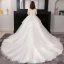 Romantique Blanche Robe Boule Grande Taille Robe De Mariée 2019 En Dentelle Tulle Dos Nu Perlage Bustier Chapel Train Mariage