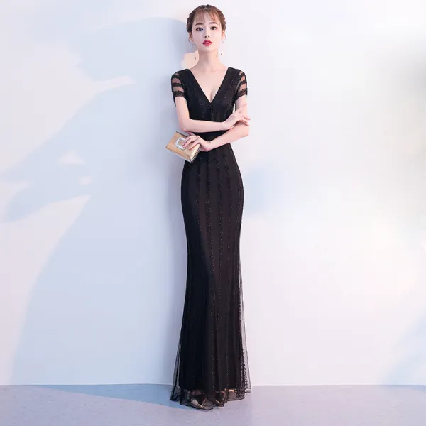 Amazing / Unique Black Floor-Length / Long Evening Dresses  2018 Trumpet / Mermaid Lace Tulle V-Neck Formal Dresses