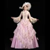 Vintage Średniowieczny Cukierki Różowy Suknia Balowa Sukienki Na Bal 2021 Wysokiej Szyi Długie Rękawy Długie Koronki 3D Aplikacje Haftowane Wykonany Ręcznie Cosplay Bal Sukienki Wizytowe