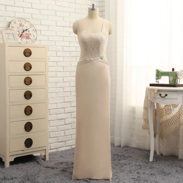 Luxury / Gorgeous Champagne With Shawl Trumpet / Mermaid Mother Of The Bride Dresses 2019 Lace Satin U-Neck Appliques Backless Embroidered Church Wedding Party Dresses