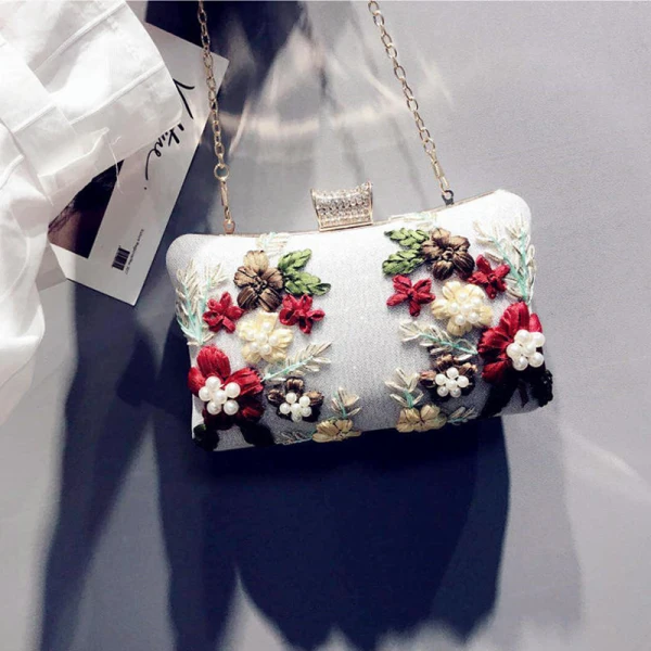 Charming Gold Clutch Bags Beading Flower Pearl Wedding Evening Party Accessories 2019