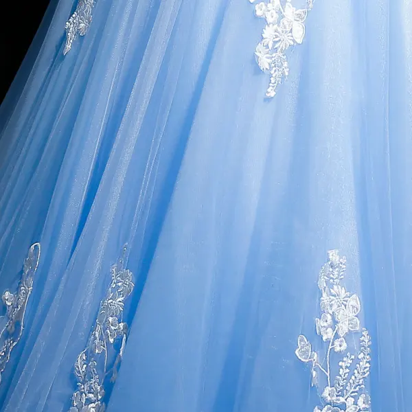 Classique Bleu Ciel Transparentes Robe De Bal 2018 Robe Boule Col Haut Manches Longues Appliques En Dentelle Perle Perlage Paillettes Longue Volants Dos Nu Robe De Ceremonie