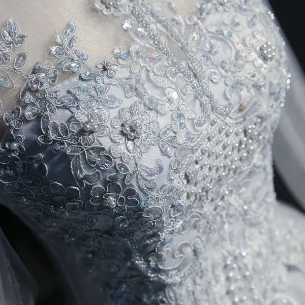 Classique Bleu Ciel Transparentes Robe De Bal 2018 Robe Boule Col Haut Manches Longues Appliques En Dentelle Perle Perlage Paillettes Longue Volants Dos Nu Robe De Ceremonie