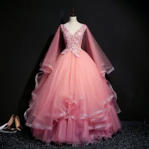 Élégant Rose Bonbon Robe De Bal 2018 Robe Boule V Cou Sans Manches Appliques En Dentelle Perle Paillettes Longue Volants En Cascade Dos Nu Robe De Ceremonie