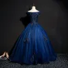 Vintage / Retro Navy Blue Prom Dresses 2018 Ball Gown Off-The-Shoulder Short Sleeve Appliques Lace Pearl Beading Floor-Length / Long Ruffle Backless Formal Dresses