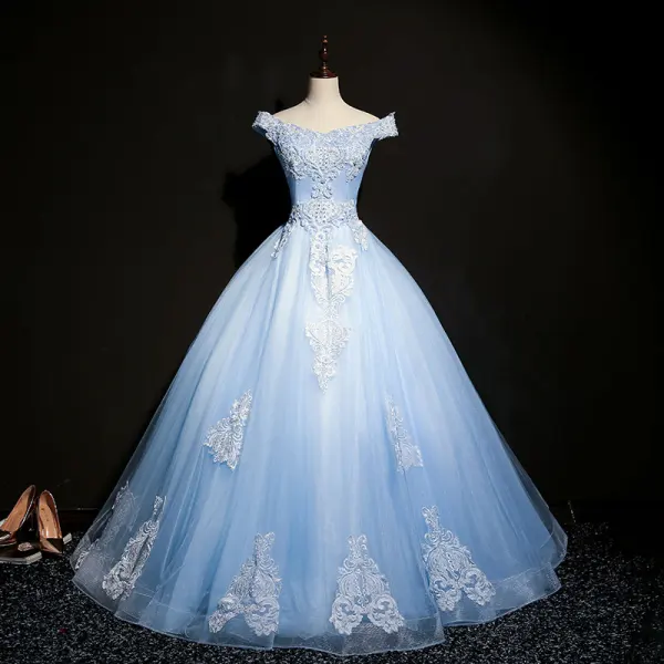 Vintage / Retro Navy Blue Prom Dresses 2018 Ball Gown Off-The-Shoulder Short Sleeve Appliques Lace Pearl Beading Floor-Length / Long Ruffle Backless Formal Dresses
