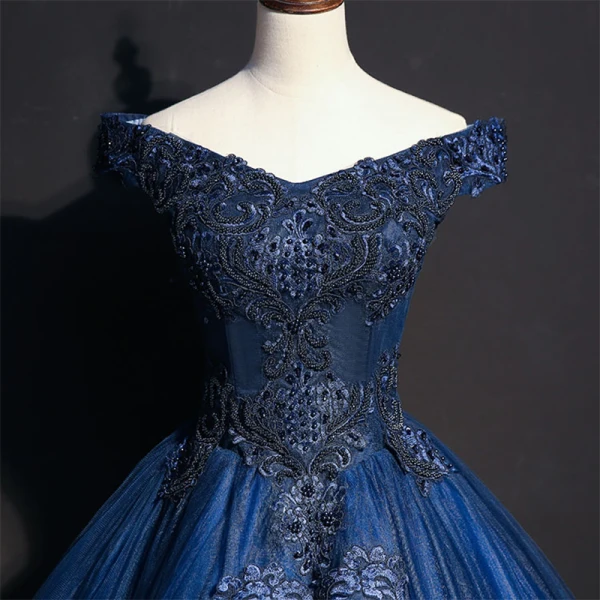 Vintage / Retro Navy Blue Prom Dresses 2018 Ball Gown Off-The-Shoulder Short Sleeve Appliques Lace Pearl Beading Floor-Length / Long Ruffle Backless Formal Dresses