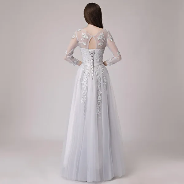 Abordable Gris Transparentes Robe De Bal 2018 Princesse Encolure Dégagée Manches Longues Appliques En Dentelle Ceinture Longue Volants Dos Nu Robe De Ceremonie
