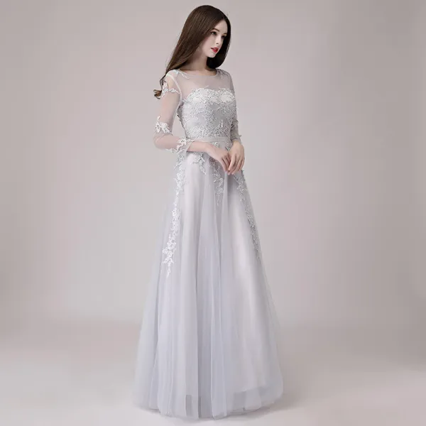 Abordable Gris Transparentes Robe De Bal 2018 Princesse Encolure Dégagée Manches Longues Appliques En Dentelle Ceinture Longue Volants Dos Nu Robe De Ceremonie