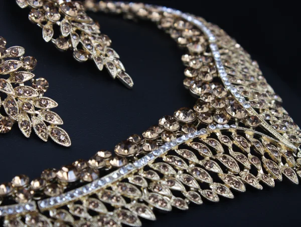 Exagéré Lilas Accessorize Colliers Faux Diamant Alliage Soirée Boucles D'Oreilles Un Collier 2023