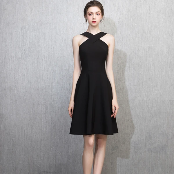 Modern / Fashion Black Homecoming Graduation Dresses 2018 A-Line / Princess Scoop Neck Sleeveless Short Ruffle Backless Formal Dresses