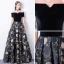 Modest / Simple Black Prom Dresses 2017 A-Line / Princess Off-The-Shoulder Short Sleeve Embroidered Floor-Length / Long Backless Formal Dresses