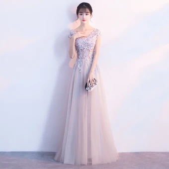 Illusion Grey Evening Dresses 2018 A Line Princess V Neck Cap Sleeves Appliques Lace Rhinestone Floor Length Long Ruffle Backless Formal Dresses