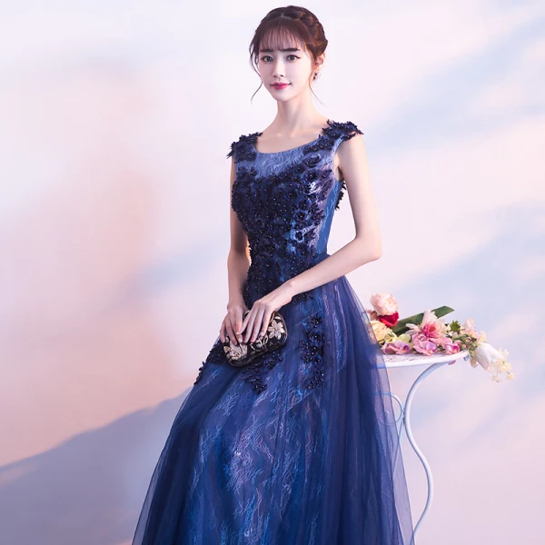 Chic / Beautiful Navy Blue Evening Dresses  2018 A-Line / Princess Scoop Neck Sleeveless Appliques Lace Pearl Beading Floor-Length / Long Ruffle Backless Formal Dresses