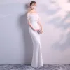 Modest / Simple Ivory Evening Dresses  2018 Trumpet / Mermaid Off-The-Shoulder Short Sleeve Split Front Floor-Length / Long Ruffle Backless Formal Dresses