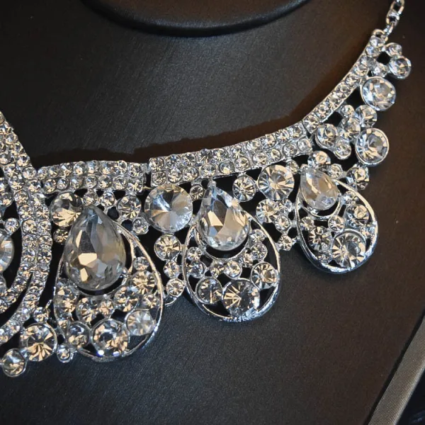Charming Silver Rhinestone Crystal Body Jewellery Headpieces Necklace 3-piece 2022 Alloy Wedding Bridal Hair Accessories Tiara