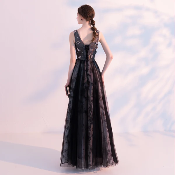 Chic / Beautiful Black Prom Dresses 2018 A-Line / Princess V-Neck Sleeveless Appliques Flower Beading Ankle Length Ruffle Backless Formal Dresses