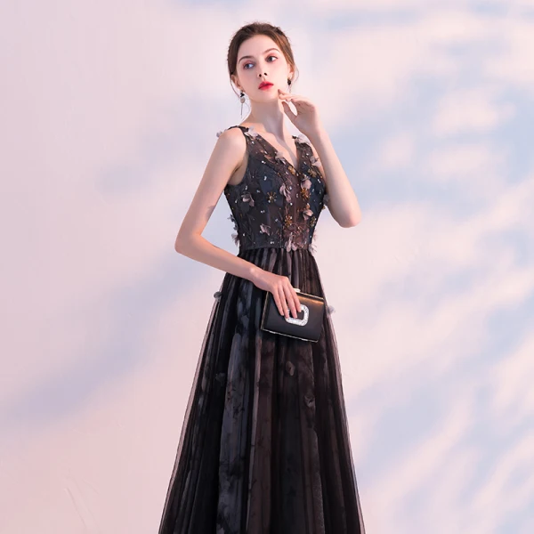 Chic / Beautiful Black Prom Dresses 2018 A-Line / Princess V-Neck Sleeveless Appliques Flower Beading Ankle Length Ruffle Backless Formal Dresses
