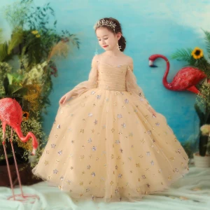Elegant Gold Flower Girl Dresses 2018 A Line Princess Spaghetti Straps Long Sleeve Star Sequins Glitter Tulle Floor Length Long Ruffle Backless Wedding Party Dresses