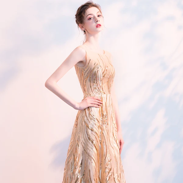 Bling Bling Gold Sequins Evening Dresses  2018 A-Line / Princess Square Neckline Sleeveless Floor-Length / Long Ruffle Formal Dresses