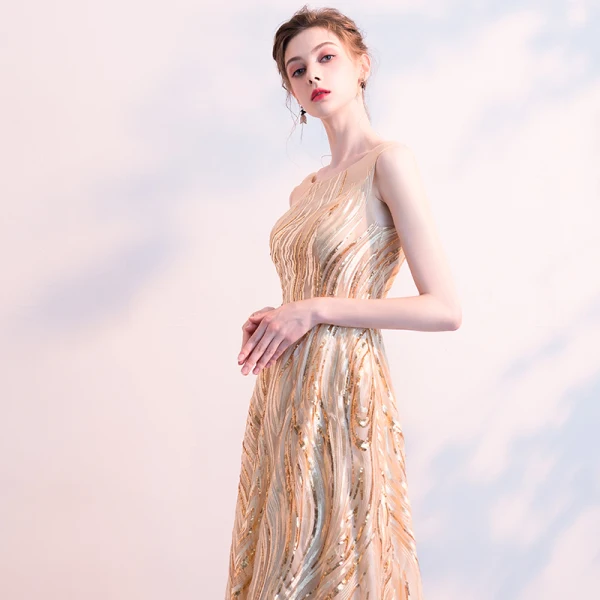 Bling Bling Gold Sequins Evening Dresses  2018 A-Line / Princess Square Neckline Sleeveless Floor-Length / Long Ruffle Formal Dresses