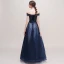 Luxus / Herrlich Marineblau Ballkleider 2018 A Linie Off Shoulder Kurze Ärmel Perlenstickerei Pailletten Stoffgürtel Lange Rüschen Rückenfreies Festliche Kleider