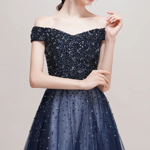 Luxus / Herrlich Marineblau Ballkleider 2018 A Linie Off Shoulder Kurze Ärmel Perlenstickerei Pailletten Stoffgürtel Lange Rüschen Rückenfreies Festliche Kleider