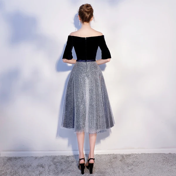 Abordable Bleu Marine Robe De Soirée 2018 Princesse De l'épaule 1/2 Manches Ceinture Glitter Tulle Thé Longueur Volants Dos Nu Robe De Ceremonie