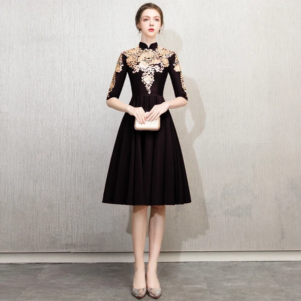 Chinese style Burgundy Homecoming Graduation Dresses 2018 A-Line / Princess High Neck 1/2 Sleeves Embroidered Tea-length Ruffle Formal Dresses