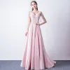 Moderne / Mode Rose Bonbon Robe De Soirée 2018 Princesse V-Cou 1/2 Manches Appliques Fleur Perlage Tribunal Train Volants Dos Nu Robe De Ceremonie