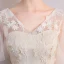 Prisvärd Champagne Genomskinliga Tärnklänningar 2018 Prinsessa Appliqués Spets Rosett Skärp Korta Ruffle Halterneck Klänning Till Bröllop
