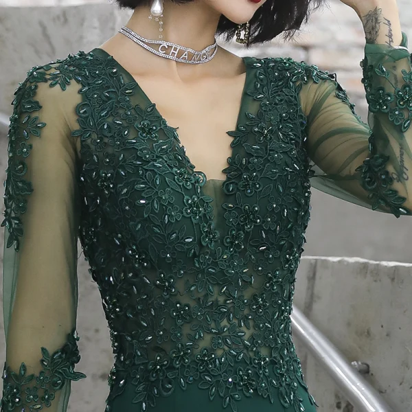 Illusion Vert Foncé Transparentes Robe De Soirée 2020 Trompette / Sirène Col v profond Manches Longues Appliques En Dentelle Perlage Longue Volants Dos Nu Robe De Ceremonie