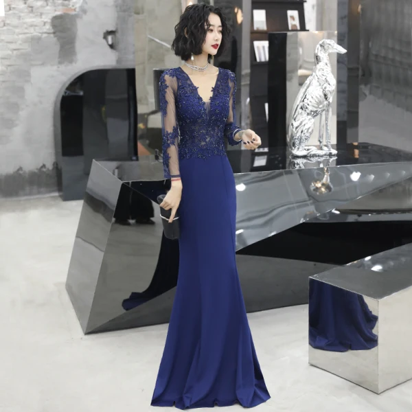 Illusion Vert Foncé Transparentes Robe De Soirée 2020 Trompette / Sirène Col v profond Manches Longues Appliques En Dentelle Perlage Longue Volants Dos Nu Robe De Ceremonie