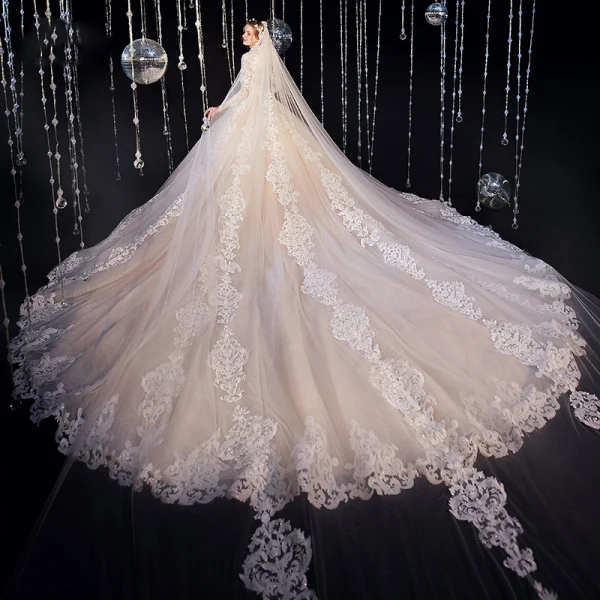 Vintage Muslimisches Champagner Brautkleider / Hochzeitskleider 2020 Ballkleid Stehkragen 3/4 Ärmel Durchbohrt Applikationen Spitze Kathedrale Schleppe Rüschen