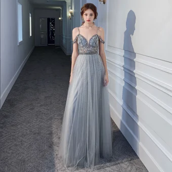 Luxe Gris Transparentes Robe De Soirée 2020 Princesse Bretelles Spaghetti Manches Courtes Faux Diamant Perlage Longue Volants Dos Nu Robe De Ceremonie