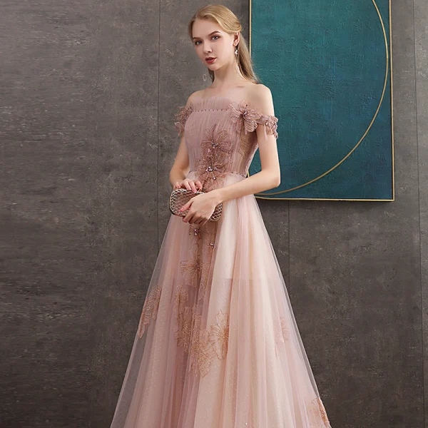 Haut de Gamme Perle Rose Robe De Soirée 2020 Princesse De l'épaule Manches Courtes Appliques En Dentelle Perlage Train De Balayage Volants Dos Nu Robe De Ceremonie