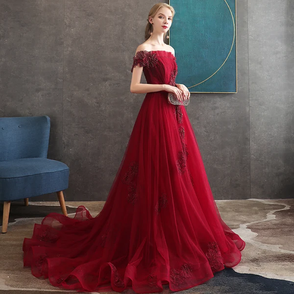 Eleganckie Burgund Sukienki Wieczorowe 2020 Princessa Przy Ramieniu Kótkie Rękawy Aplikacje Z Koronki Frezowanie Trenem Sweep Wzburzyć Bez Pleców Sukienki Wizytowe