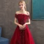 Eleganckie Burgund Sukienki Wieczorowe 2020 Princessa Przy Ramieniu Kótkie Rękawy Aplikacje Z Koronki Frezowanie Trenem Sweep Wzburzyć Bez Pleców Sukienki Wizytowe
