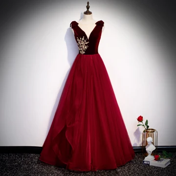 Chic Belle Daim Bordeaux Robe De Soirée 2020 Princesse Transparentes Col V Profond Sans Manches Perlage Longue Dos Nu Robe De Ceremonie