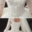 Chic / Belle Ivoire Transparentes Robe De Mariée 2020 Robe Boule Encolure Dégagée 3/4 Manches Appliques En Dentelle Perle Chapel Train Volants Dos Nu