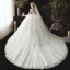 Chic / Belle Ivoire Robe De Mariée 2020 Robe Boule Encolure Dégagée 3/4 Manches Dos Nu Appliques En Dentelle Paillettes Perlage Chapel Train Volants en Cascade