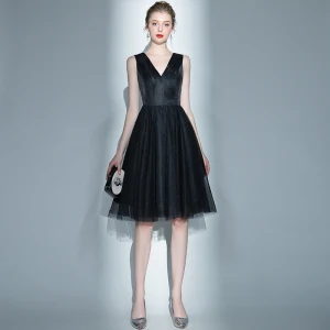 Mode Noire De Retour Robe De Graduation 2020 Princesse V Cou Sans Manches Perlage Perle Courte Volants Dos Nu Robe De Ceremonie